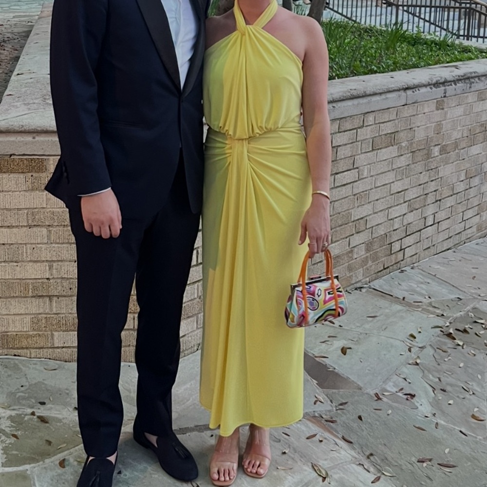 Cinq à Sept
Kaily Twist Halter Midi Dress